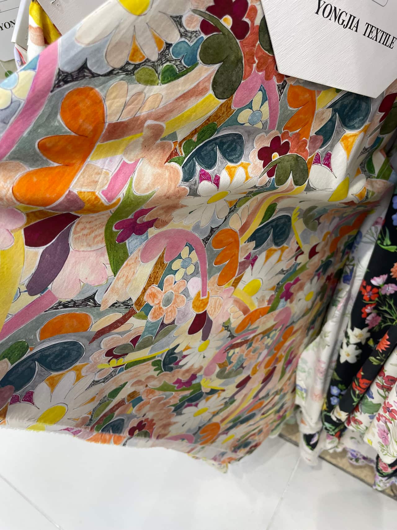 Print fabric CZ012 — Print fabric manufactured by Belleza