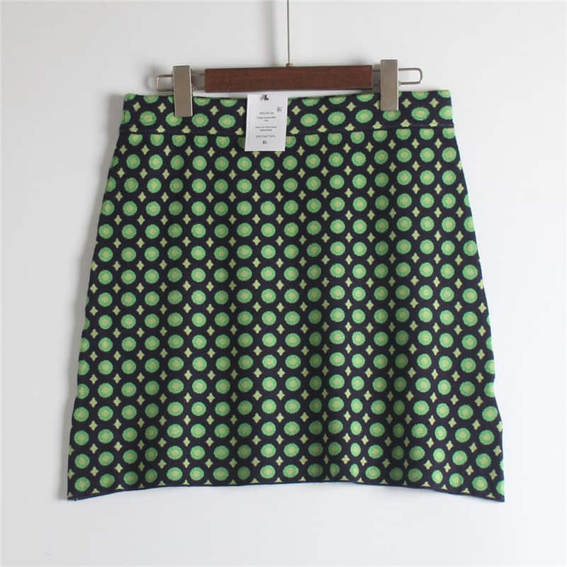 Green Flower Knitting Skirt — Knitwear manufactured by Belleza