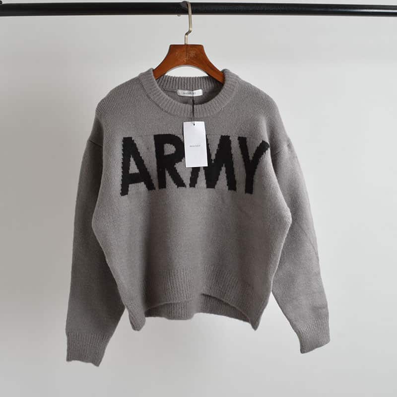 Grey Pullover With Words manufactured by Belleza — 78% Acrylic · 23% Nylon · 1% Spandex, 5GG — view 4