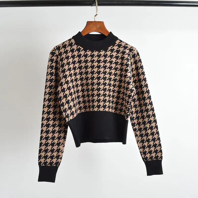 Houndstooth Jacquard Pullover manufactured by Belleza — 50% Viscose · 28% Nylon · 22% Pbt, 12GG — view 6