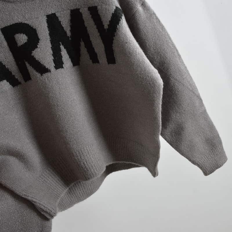 Grey Pullover With Words manufactured by Belleza — 78% Acrylic · 23% Nylon · 1% Spandex, 5GG — view 2