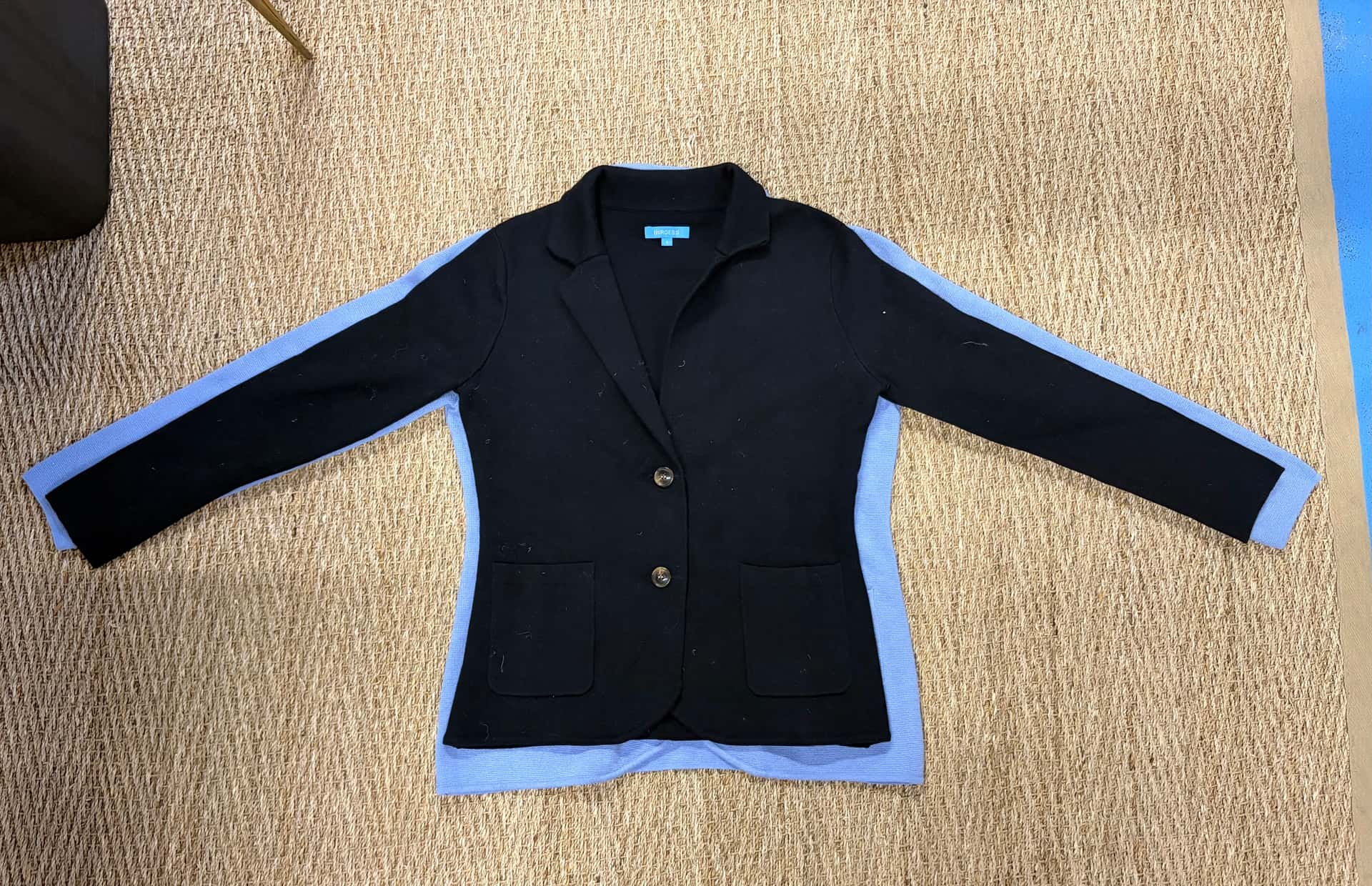 Trimmed cardigan, flat — made in the Belleza workshop