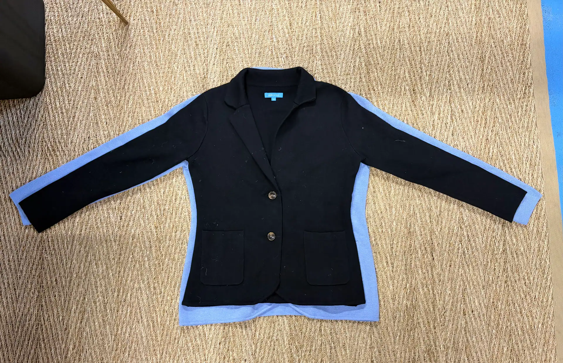 Trimmed cardigan, flat — made in the Belleza workshop