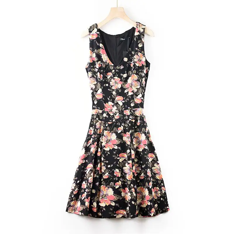 Floral Fit-and-Flare Dress manufactured by Belleza