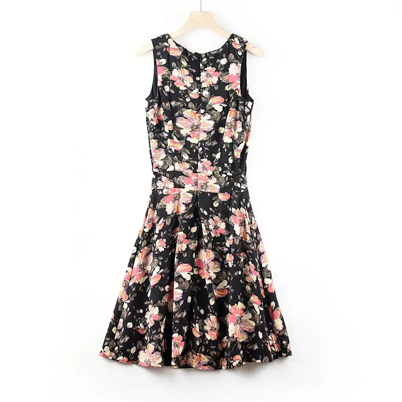 Floral Fit-and-Flare Dress manufactured by Belleza — view 2