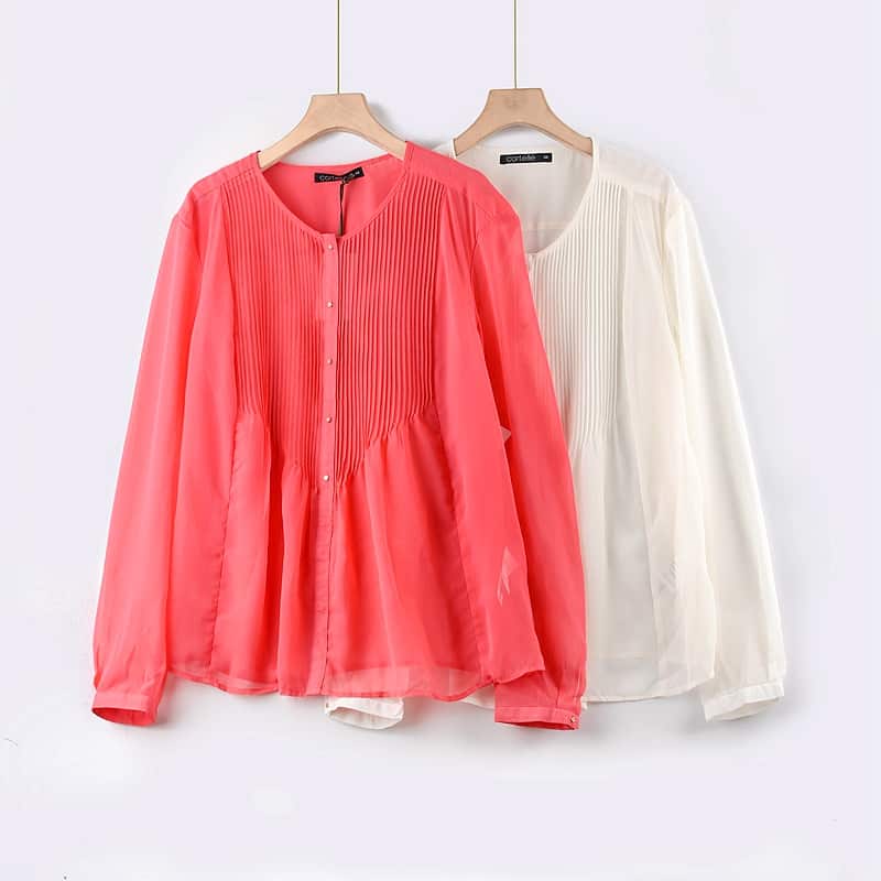 Pleated Crepe Tops — Woven manufactured by Belleza